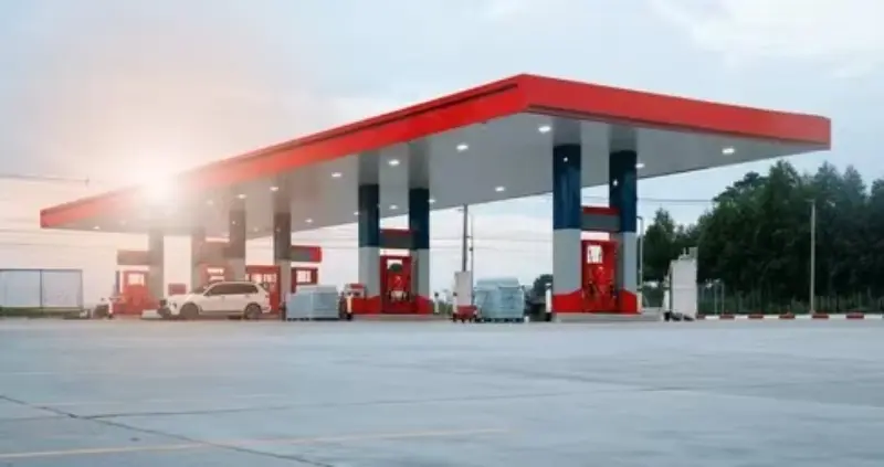 IEA opozarja, da bi lahko evropske zaloge reaktivnega goriva v šestih tednih postale kritične